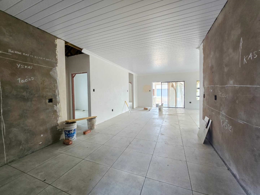 3 Bedroom Property for Sale in Stilbaai Wes Western Cape